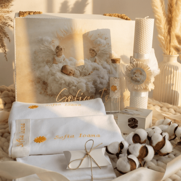 Trusou de botez de fete