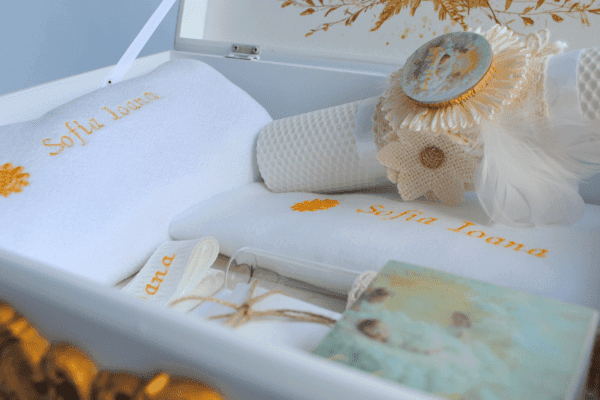 Lumanare de botez personalizata Lumanare de botez personalizata