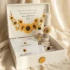 Trusou de botez personalizat Floarea Soarelui, cutie din lemn pictata manual si prosop brodat cu nume
