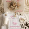 Trusou de botez fete Bebe Dormind personalizat Trusou de botez fete Bebe Dormind personalizat, cu cutie din lemn si set complet brodat