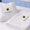 lenjerie patut floarea soarelui, perna cearsaf paturica, personalizate, broderie, lenjerie cu nume