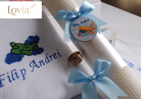 lumanare botez personalizata, prosop brodat personalizat