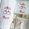 trusou botez cirese, prosop cu capison personalizat, crasma cu cirese trusou botez cirese, prosop cu capison personalizat, crasma cu cirese