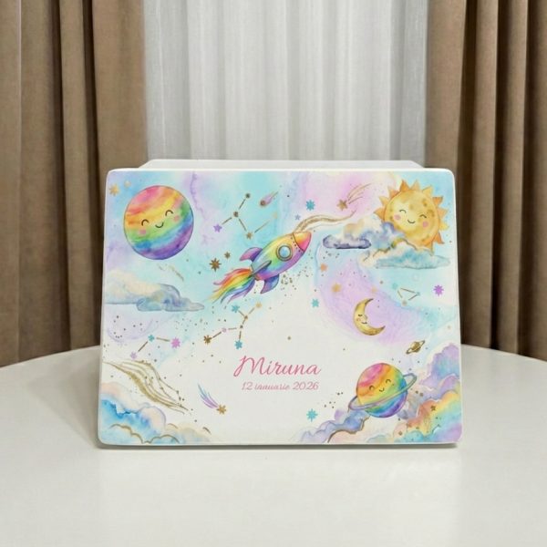 cutie de amintiri curcubeu, cutie amintiri spatiu, cadou copil personalizat
