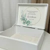 Set Cadou Nasi Botez, Cutie Personalizata + Prosoape Brodate + Felicitare, Model Eucalipt si Porumbel