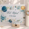 Trusou botez baiat model Galaxie cu cutie de lemn personalizata Vlad Mihail, lum Trusou botez baiat model Galaxie cu cutie de lemn personalizata Vlad Mihail, lumanare fagure si cutiuta pentru prima suvita